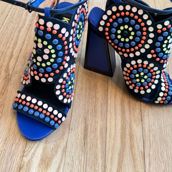 Summer shoes for great occasions. - Picture 3 of 3